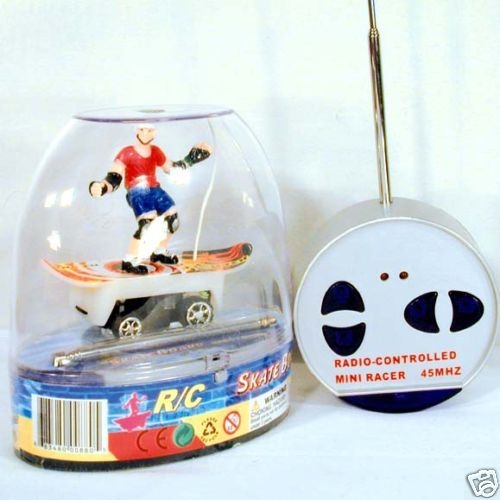 Z VENDIDO MICRO RADIO CONTROL SKATEBOARD RC COLOR AMARILLO 